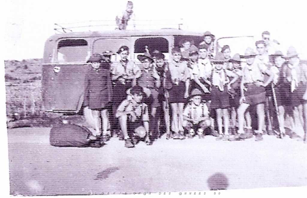 06 SCOUTS DE FRANCE GROUPE BAYARD 1 ERE ORAN zc0042.jpg